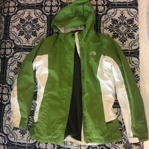 Women’s Northface Winter Jacket w/ removal fleece